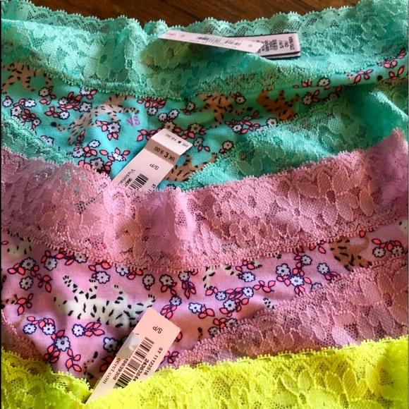3 NWT Victoria’s Secret “Cheeky” Panties - Picture 3 of 4